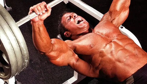 treino-de-peito-avancado