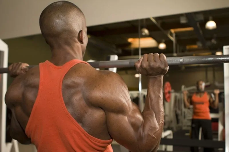 treino-de-ombros-avancado