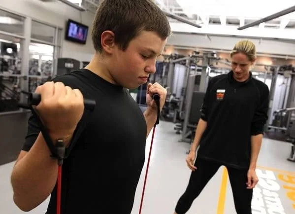 Crianças e o Treino de Força Musculação