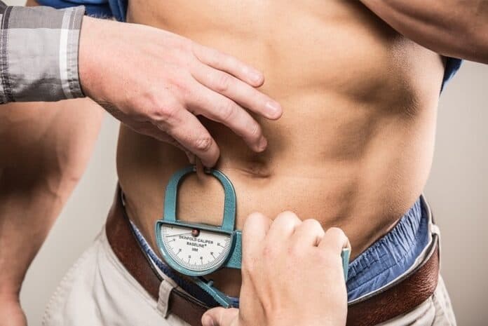 Como calcular a porcentagem de gordura corporal ou BF