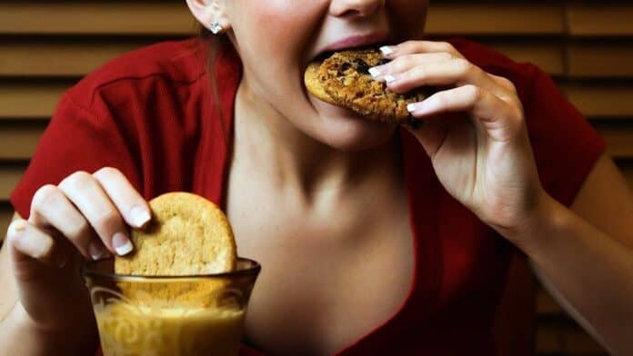 vontade de comer doces à noite