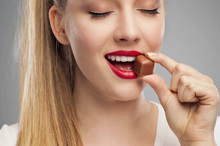Vontade de Comer Doce Depois do Almoço (Veja como Reduzir)