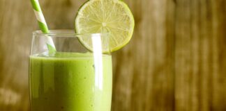 Vitamina de Abacate Low Carb e limão