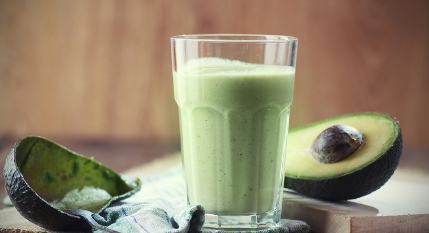 Vitamina de Kefir com Abacate