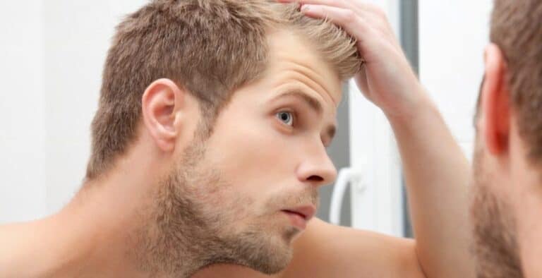 Creatina provoca queda de cabelo? O suplemento pode causar calvície?