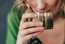 Suco Detox de Clorofila para limpar o Fígado (receita caseira) Suco Detox de Clorofila para limpar o Fígado