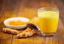 Suco Detox de Curcumina, Limão e Gengibre para Emagrecer