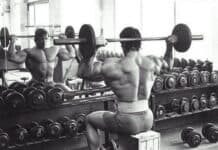 Treino de Ombros do Arnold Schwarzenegger Desenvolvimento com Barra