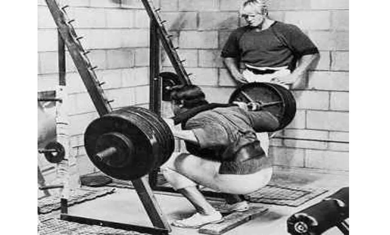 Treino_de Pernas do Arnold Schwarzenegger Agachamento Livre