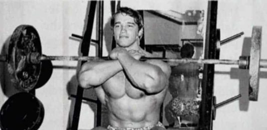 Treino de Glúteos do Arnold Schwarzenegger (Avançado) Treino de Glúteos do Arnold Schwarzenegger (Avançado)