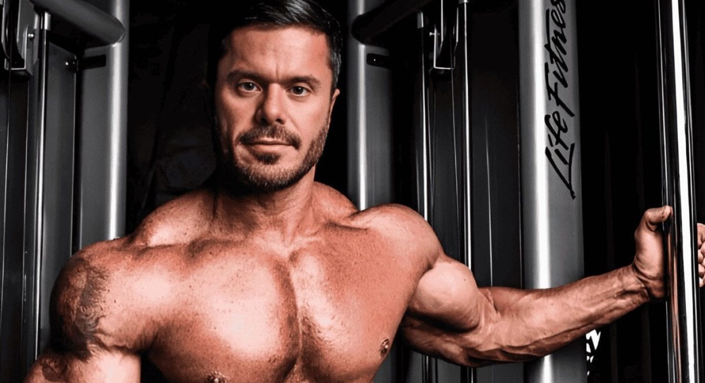 Renato Cariani: Treino de Ombros de 30 Minutos para Hipertrofia Rápida