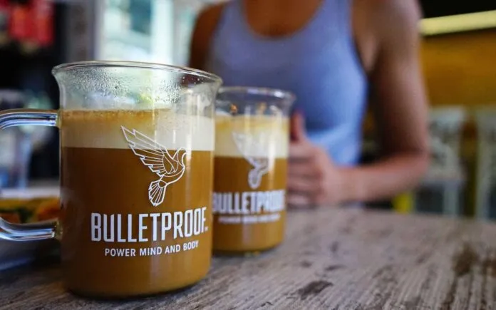 Bulletproof Coffee o Cafe a Prova de Balas Bulletproof Coffee o Cafe a Prova de Balas