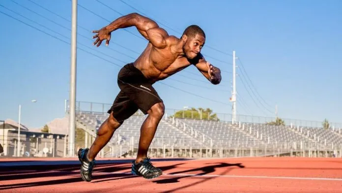 Como fazer o HIIT na rua, com exemplo de treino Como fazer o HIIT na rua, com exemplo de treino