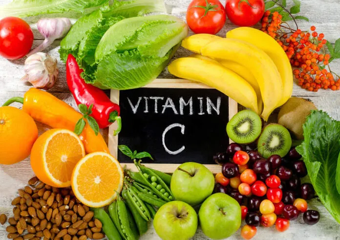 O que é a Vitamina C, para que serve, função, carência, excesso, alimentos, suplementos