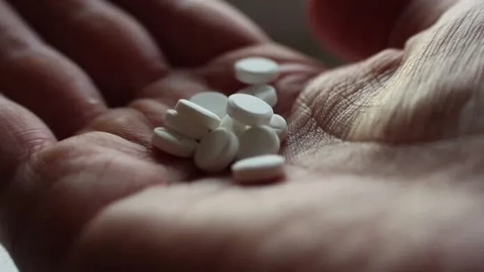 ECA Efedrina Cafeín Aspirina O que é para que serve benefícios colaterais como tomar ECA Efedrina Cafeín Aspirina O que é para que serve benefícios colaterais como tomar