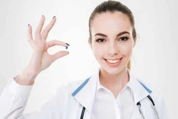 Orlistat ou Xenical tem se mostrado eficiente para eliminar a gordura Orlistat ou Xenical tem se mostrado eficiente para eliminar a gordura