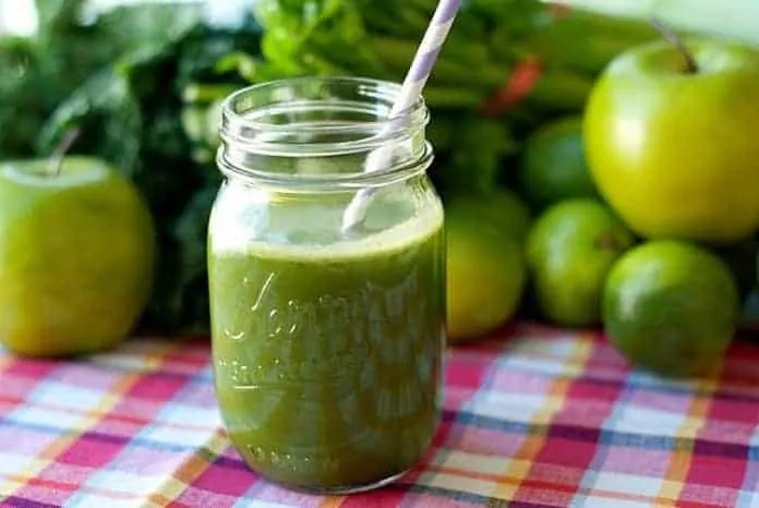 Receitas de Suco Detox para diminuir a Retenção de Líquidos Receitas de Suco Detox para diminuir a Retenção de Líquidos